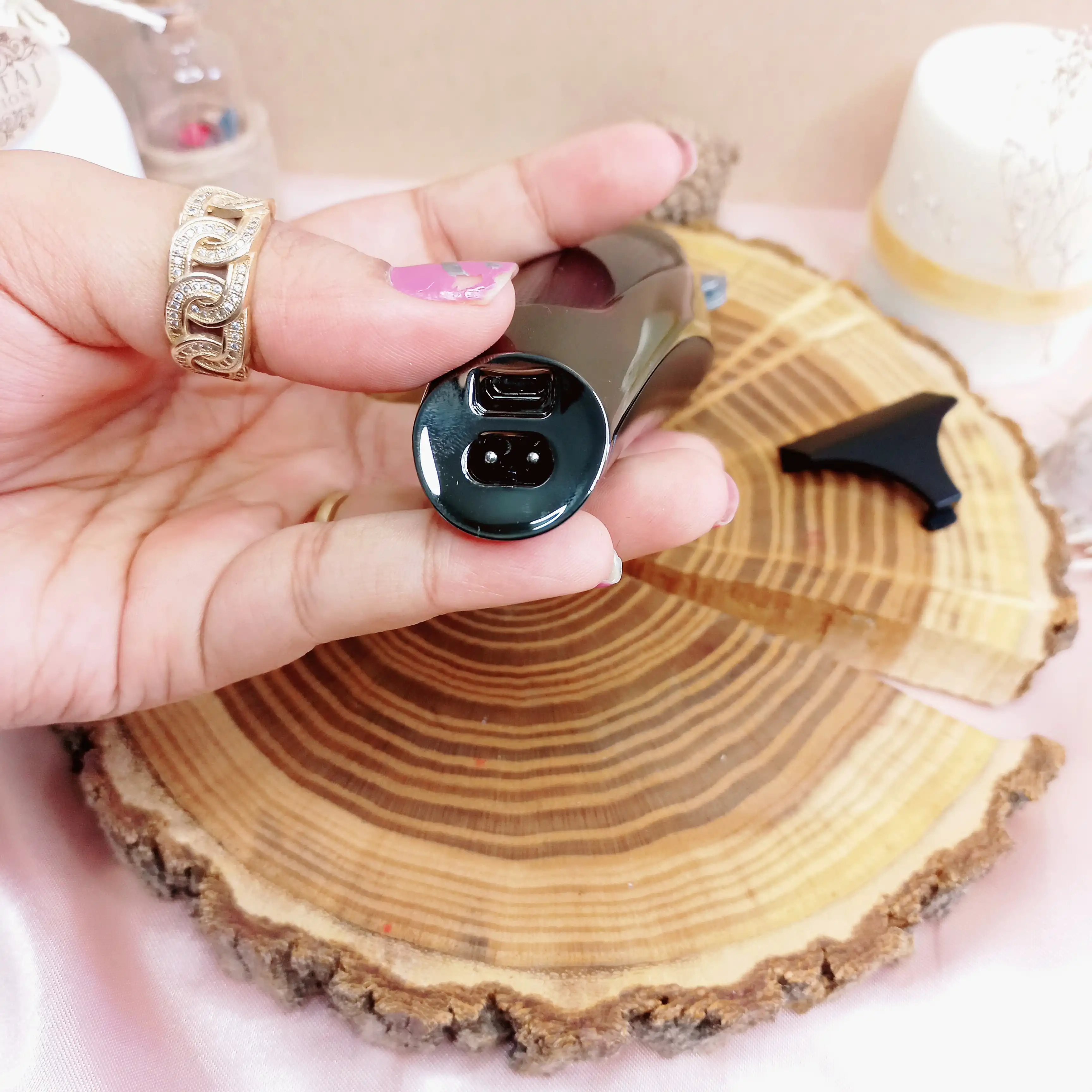 ماشین اصلاح موی سر و صورت وی جی ار مدل V-070