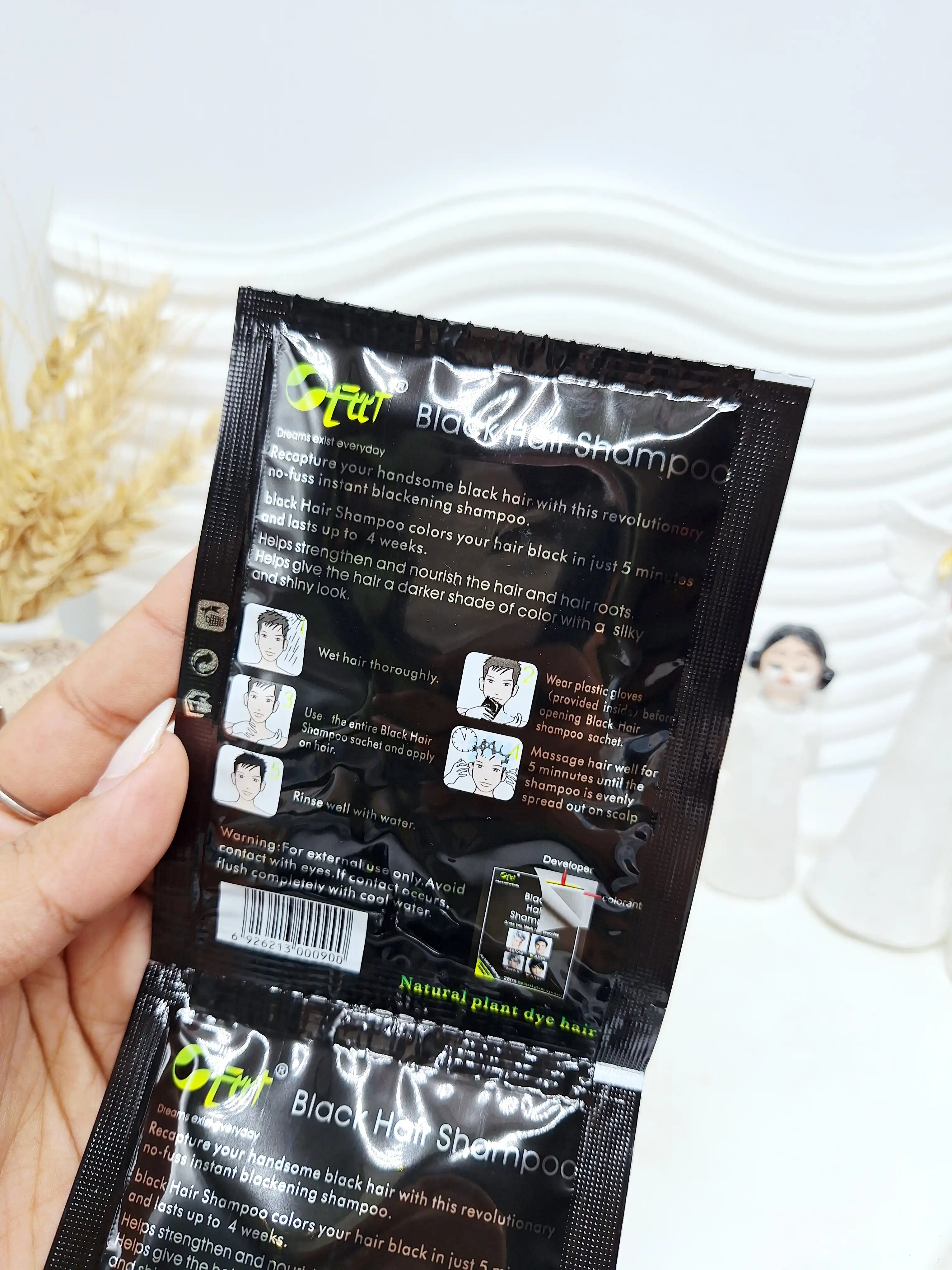 شامپو رنگ مو مشکی گیاهی کد 0900