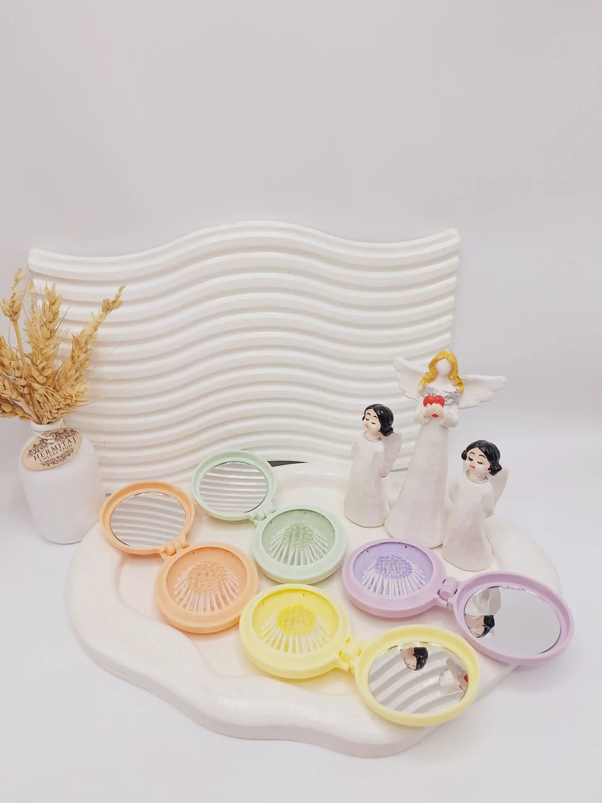 برس تاشو آینه دار جیبی مسافرتی کد 4932