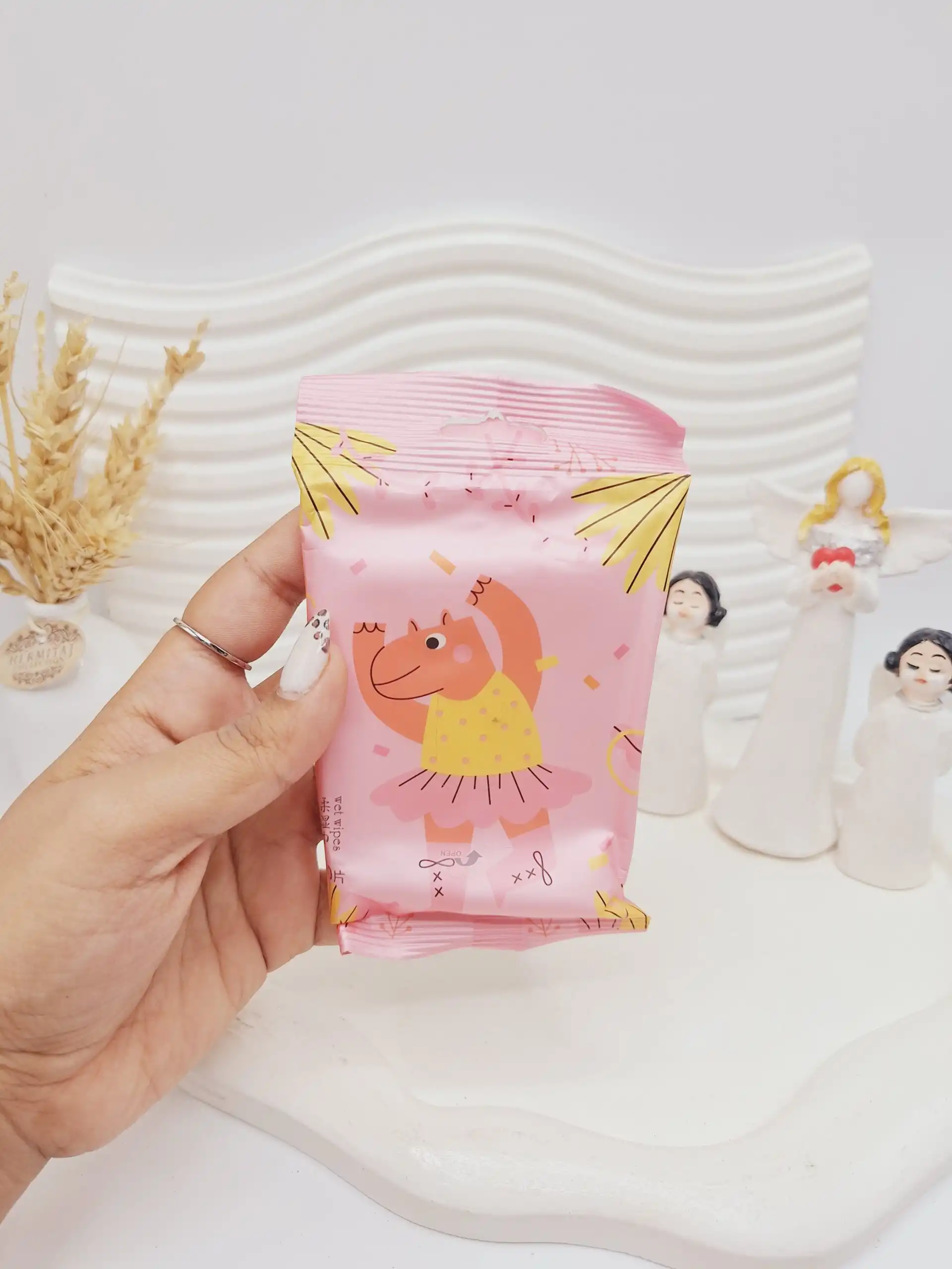 دستمال مرطوب 10 تایی طرح حیوانات بامزه کد 0780