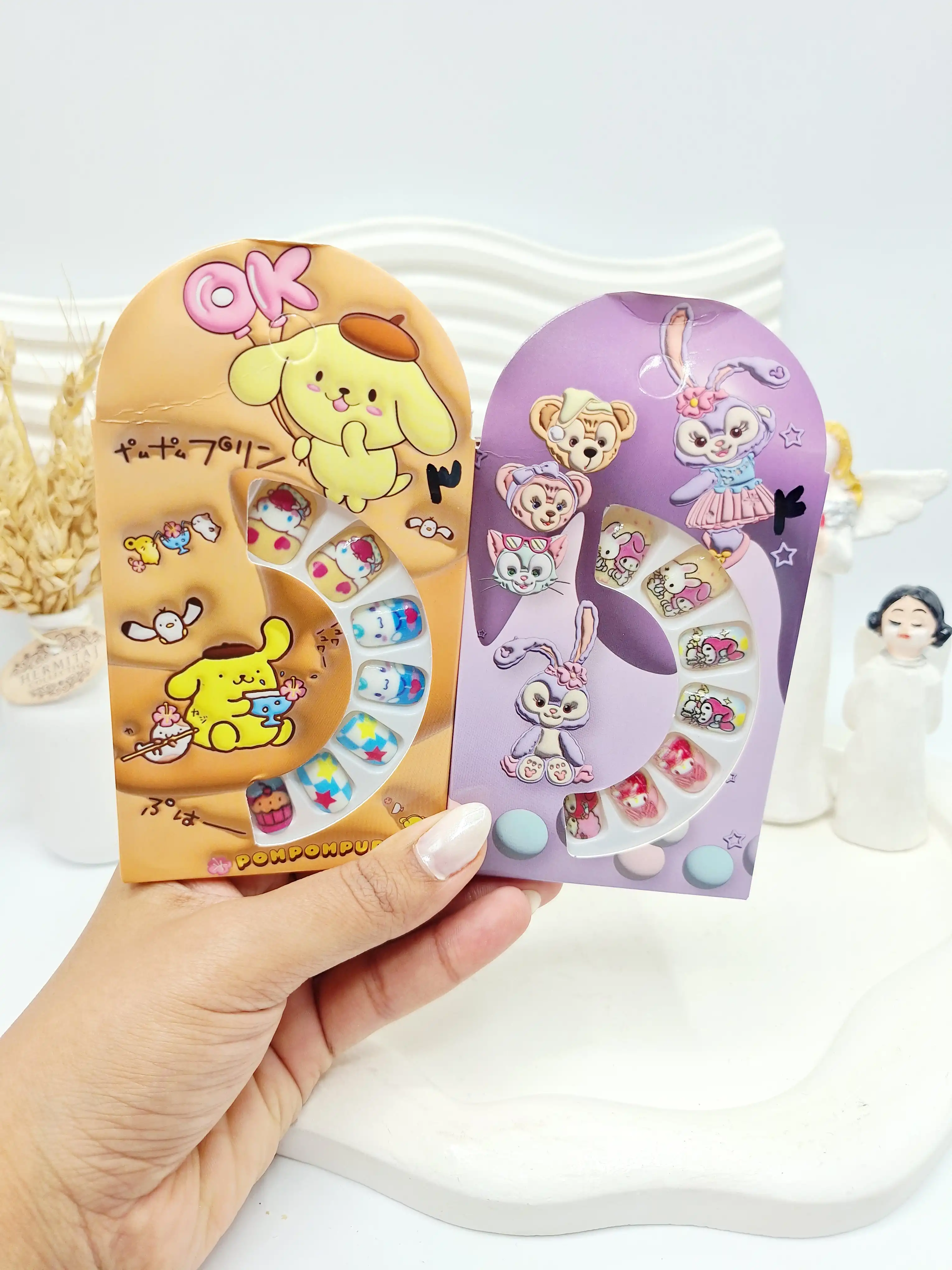 پک ناخن مصنوعی بچگانه طرح جعبه کارتونی ارسال طرح ناخن رندم کد 7329