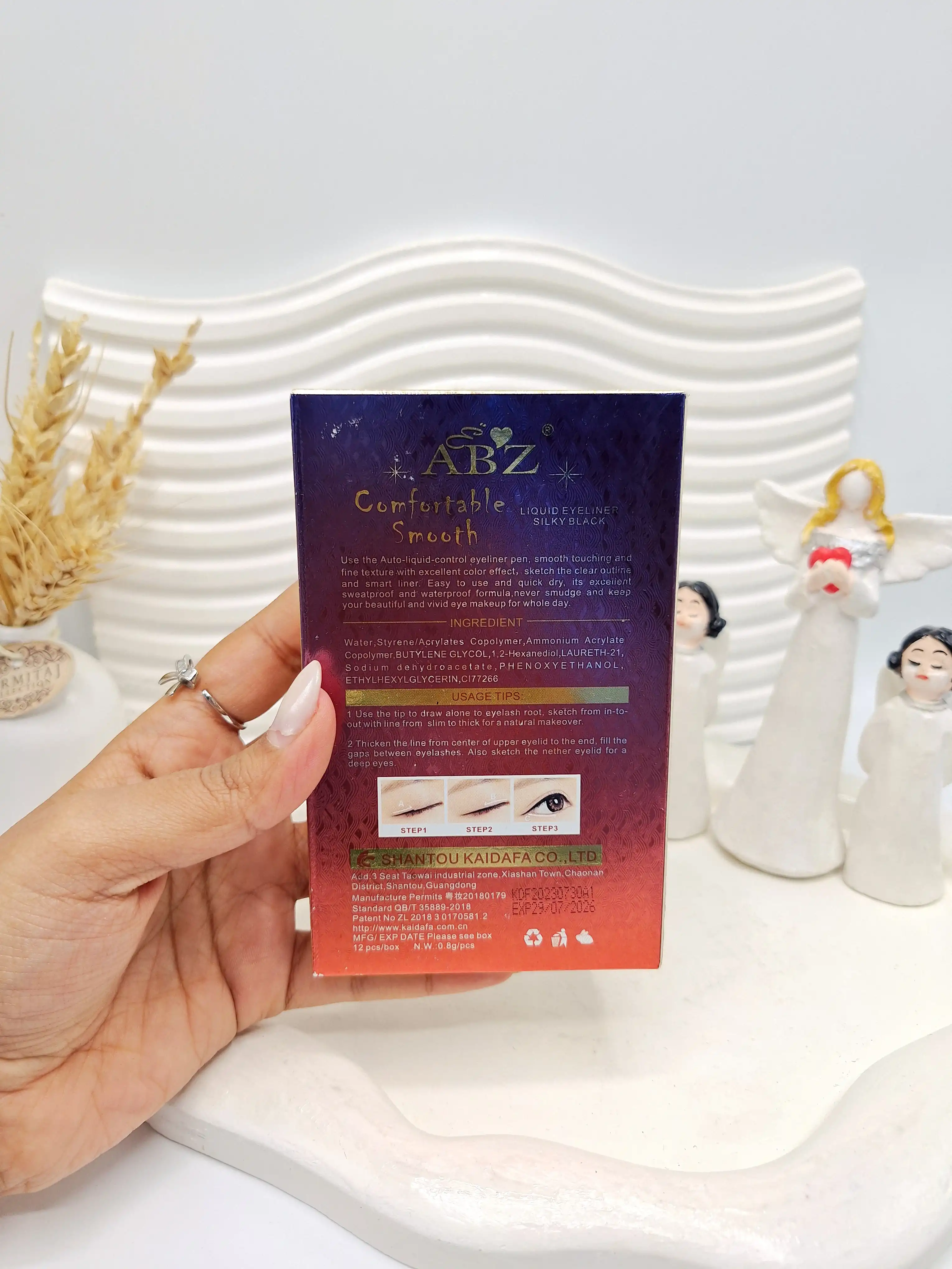 خط چشم مشکی برند ABZ پوکه بنفش کد 1046