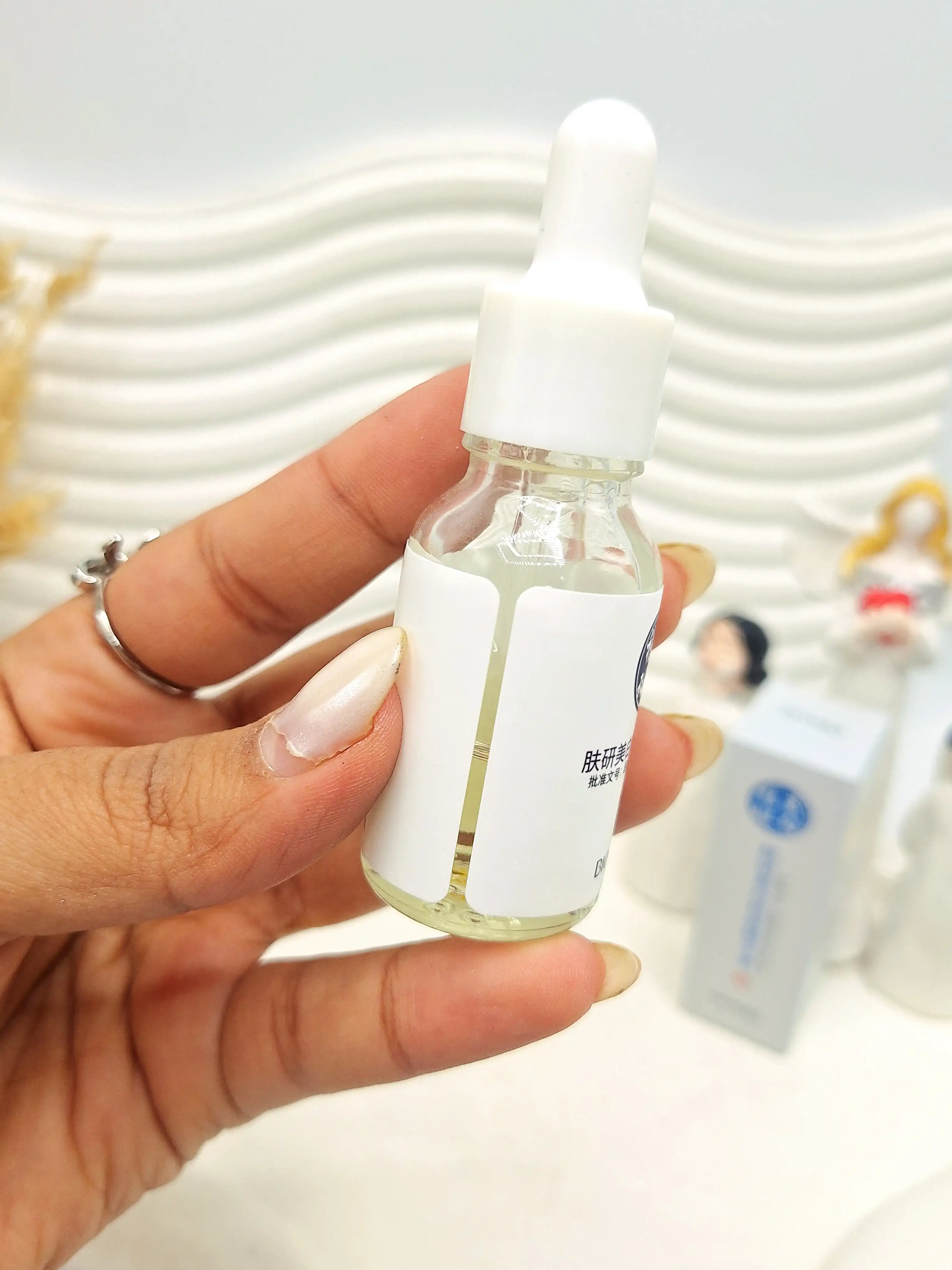 سرم ضد جوش فوری برند بیوآکوا حجم 15 میل کد 6142