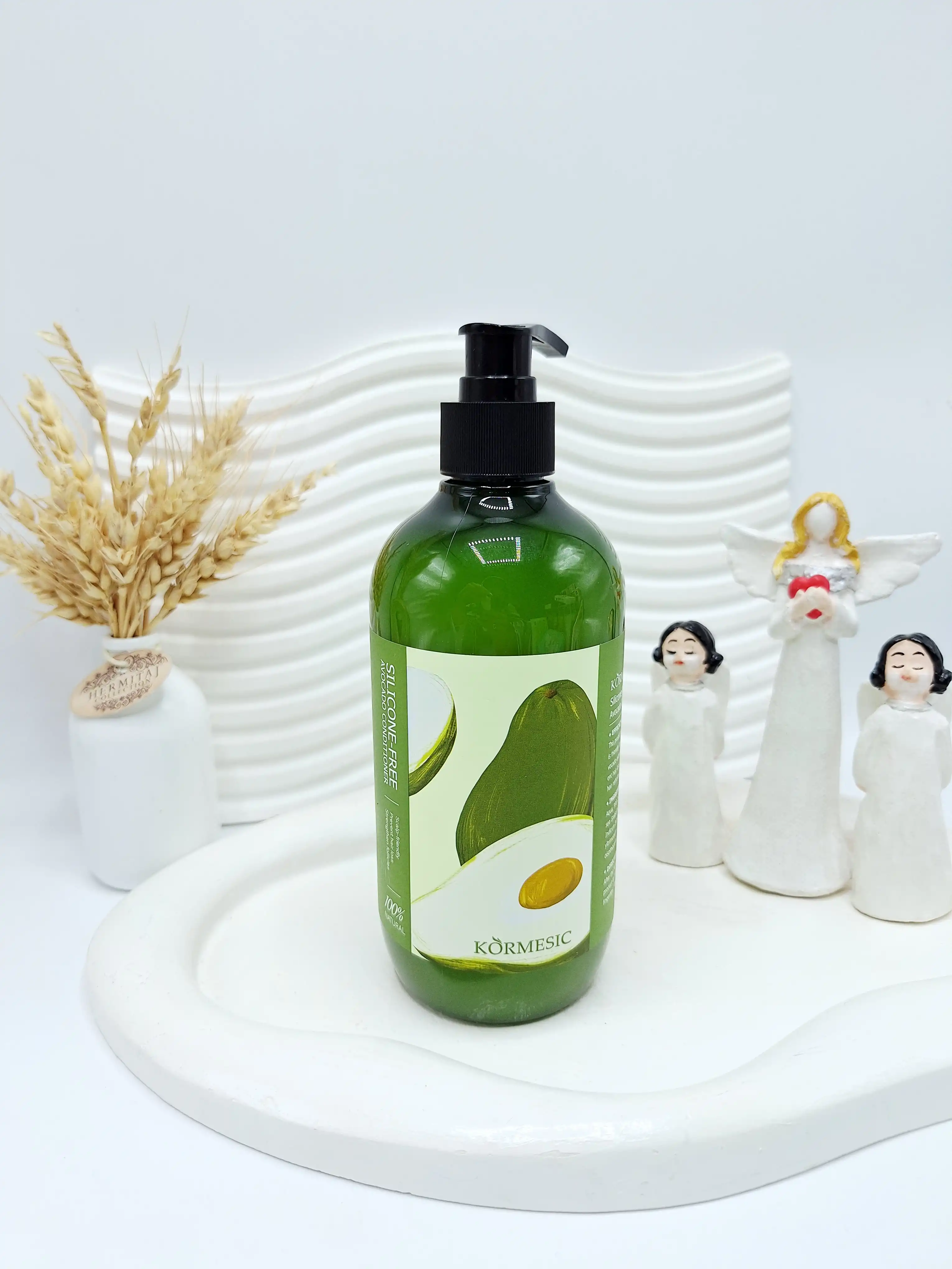 نرم کننده مو با عصاره آووکادو حجم 500 میل برند KÖRMESIC کد 2974
